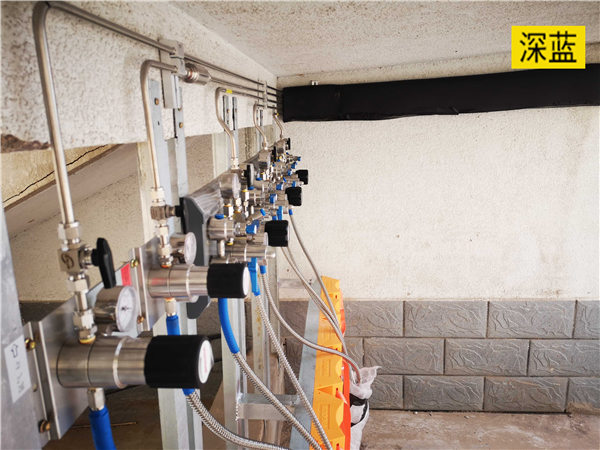 德州大學(xué)氫氣氣瓶減壓系統(tǒng)圖片